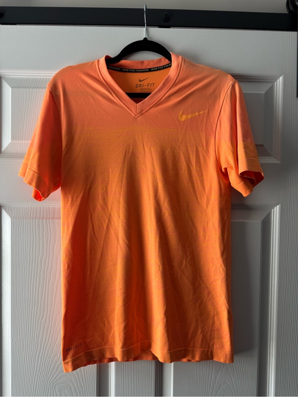 Nike Pro Training Dri-FIT Orange V-Neck Shirt Small